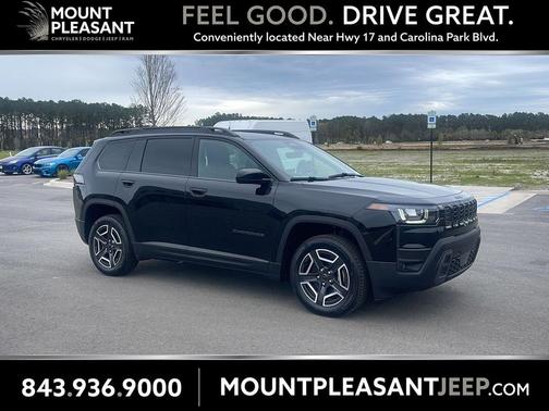 Diamond Black Crystal Pearlcoat 2026 Jeep Cherokee Laredo 4x4