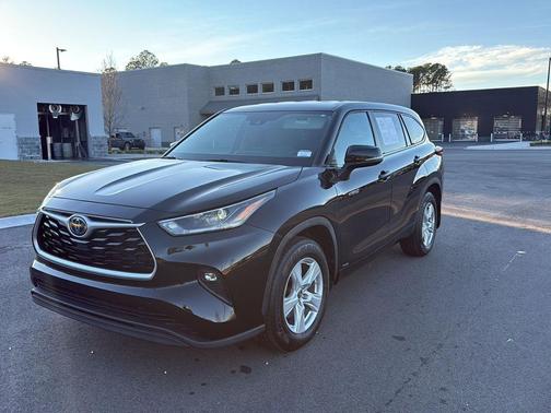 2021 Toyota Highlander Hybrid LE