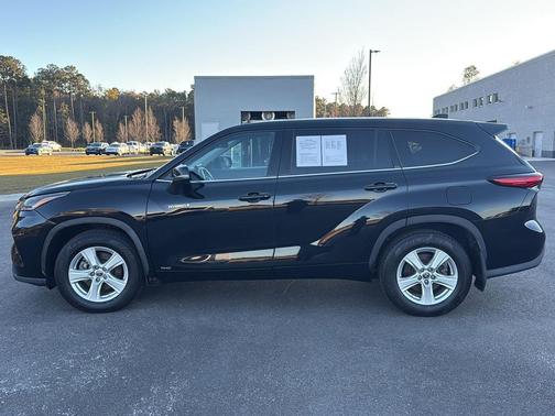 2021 Toyota Highlander Hybrid LE