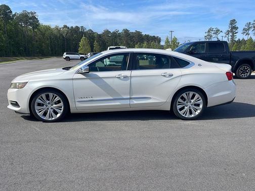 White Diamond Tricoat 2014 Chevrolet Impala LTZ