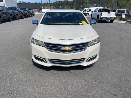 White Diamond Tricoat 2014 Chevrolet Impala LTZ