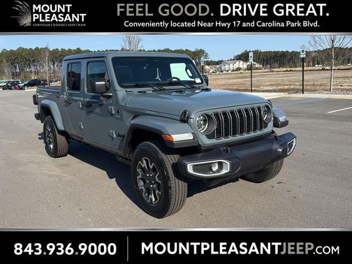 Anvil Clearcoat 2026 Jeep Gladiator Sahara 4x4