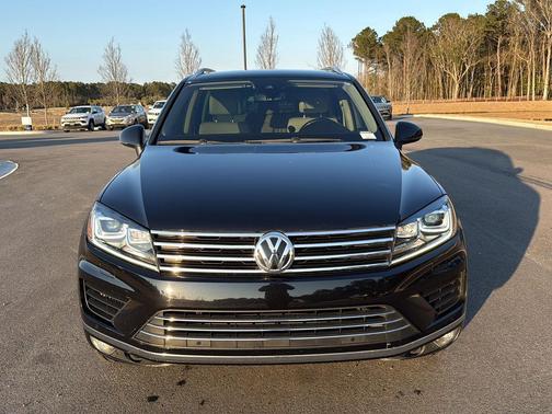 2016 Volkswagen Touareg TDI Lux