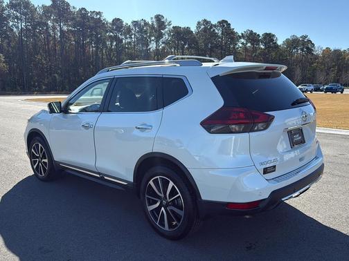 2020 Nissan Rogue SL