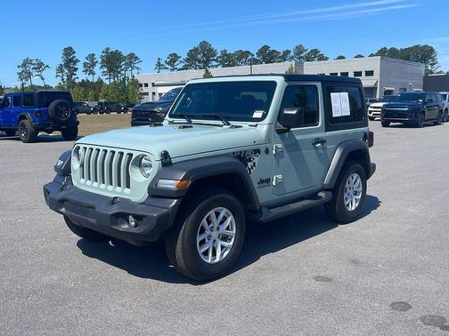 Earl Clearcoat 2023 Jeep Wrangler Sport S