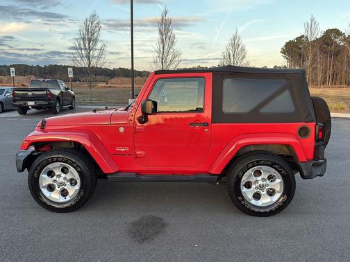 2013 Jeep Wrangler Sahara