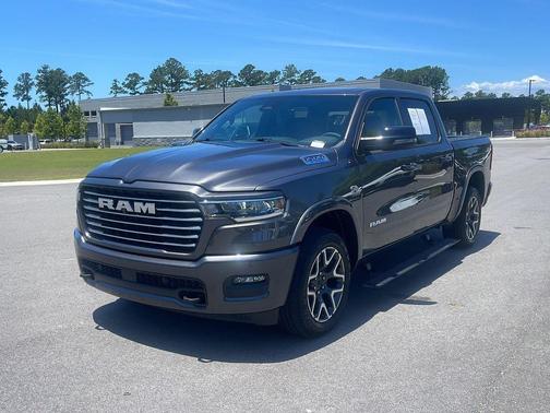 Granite Crystal Metallic Clearcoat 2026 RAM 1500 Laramie