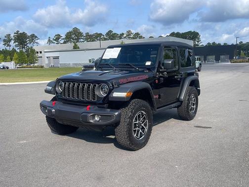 Black Clearcoat 2025 Jeep Wrangler Rubicon