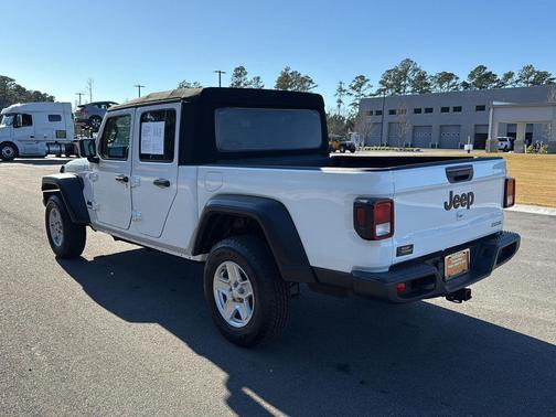 2020 Jeep Gladiator Sport S