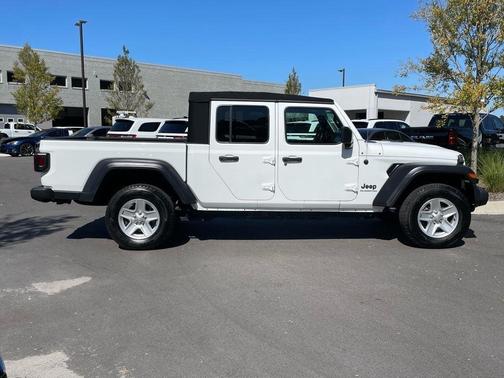 2020 Jeep Gladiator Sport S