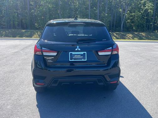 Labrador Black Pearl 2024 Mitsubishi Outlander Sport 2.0 ES