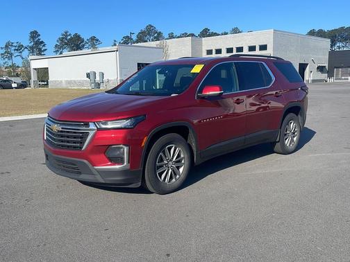 2023 Chevrolet Traverse LT Leather