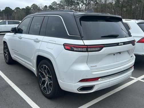 2024 Jeep Grand Cherokee Summit