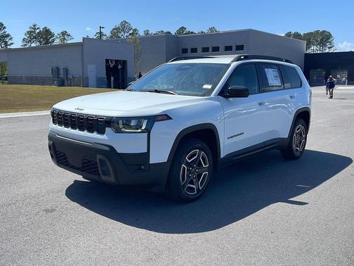 Bright White Clearcoat 2026 Jeep Cherokee Laredo 4x4