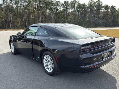 2025 Dodge Charger Daytona R/T