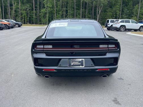 Diamond Black Crystal Pearlcoat 2026 Dodge Charger R/T
