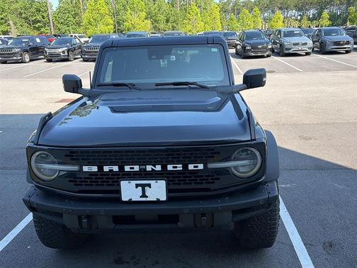 Shadow Black 2024 Ford Bronco Wildtrak