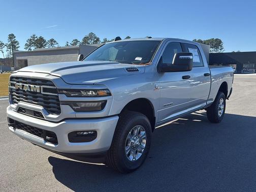 2026 RAM 2500 Big Horn Crew Cab 4x4 6'4' Box