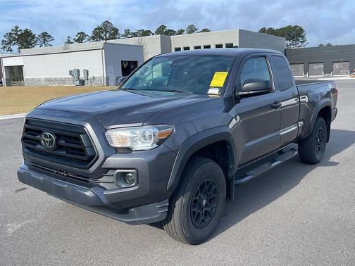 2022 Toyota Tacoma SR