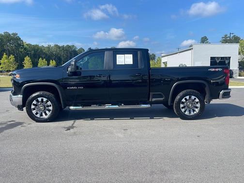 Black 2026 Chevrolet Silverado 2500 LT