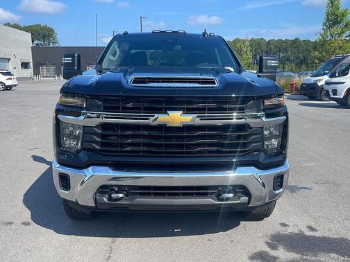 Black 2026 Chevrolet Silverado 2500 LT