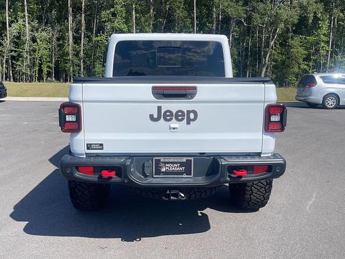 Bright White Clearcoat 2022 Jeep Gladiator Rubicon