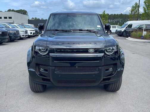 Santorini Black Metallic 2024 Land Rover Defender 110 P400 X