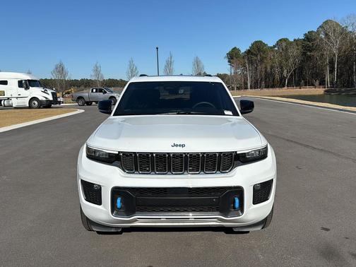 2023 Jeep Grand Cherokee 4xe Overland