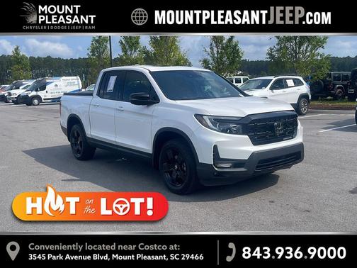 Platinum White Pearl 2025 Honda Ridgeline Black