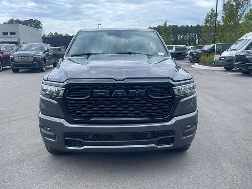 Granite Crystal Metallic Clearcoat 2026 RAM 1500 Big Horn/Lone Star