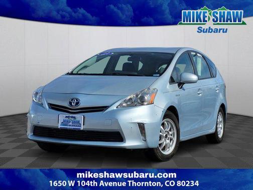 2013 Toyota Prius v Five