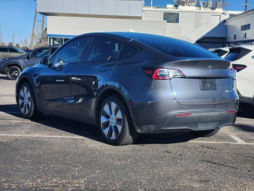 2023 Tesla Model Y Long Range Dual Motor All-Wheel Drive