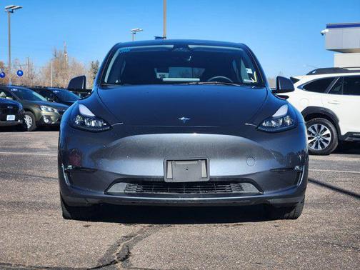 2023 Tesla Model Y Long Range Dual Motor All-Wheel Drive