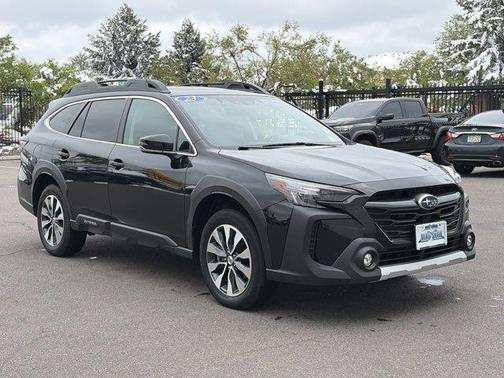 Crystal Black Silica 2023 Subaru Outback Limited XT