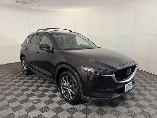 Jet Black Mica 2019 Mazda CX-5 Signature