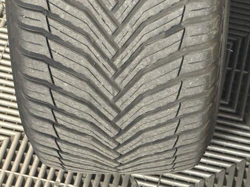 2019 Subaru Outback 2.5i Touring