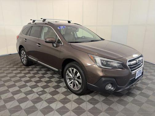 Cinnamon Brown Pearl 2019 Subaru Outback 2.5i Touring