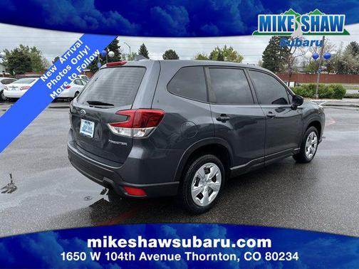 2022 Subaru Forester Base
