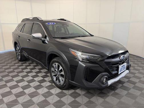 Crystal Black Silica 2023 Subaru Outback Touring XT