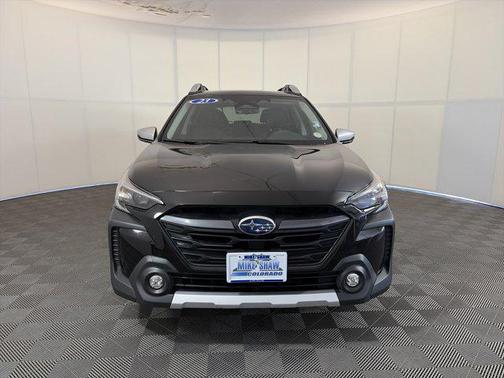 Crystal Black Silica 2023 Subaru Outback Touring XT