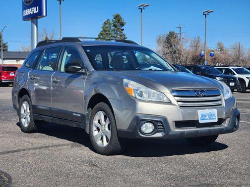 2014 Subaru Outback 2.5i