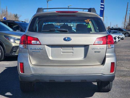 2014 Subaru Outback 2.5i