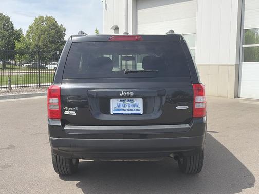 Black Clearcoat 2017 Jeep Patriot Latitude