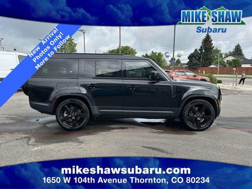 2023 Land Rover Defender 130 SE