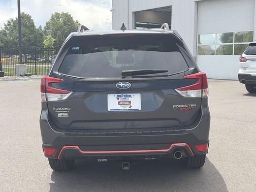 Magnetite Gray Metallic 2024 Subaru Forester Sport