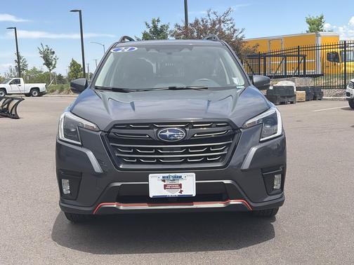 Magnetite Gray Metallic 2024 Subaru Forester Sport