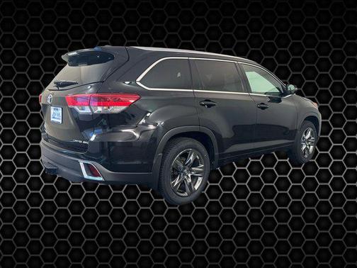 2018 Toyota Highlander Limited Platinum