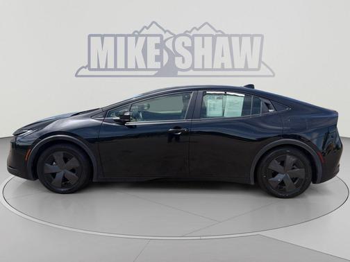 Midnight Black Metallic 2024 Toyota Prius LE