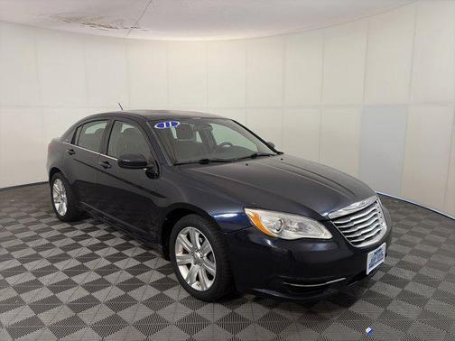 Blackberry Pearl 2011 Chrysler 200 Touring