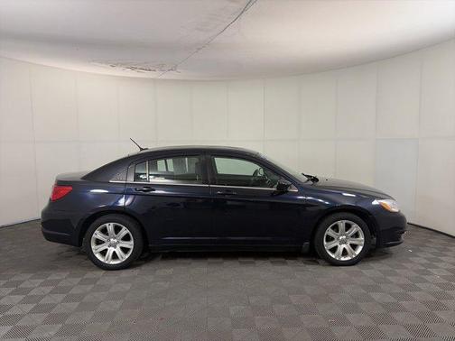 Blackberry Pearl 2011 Chrysler 200 Touring